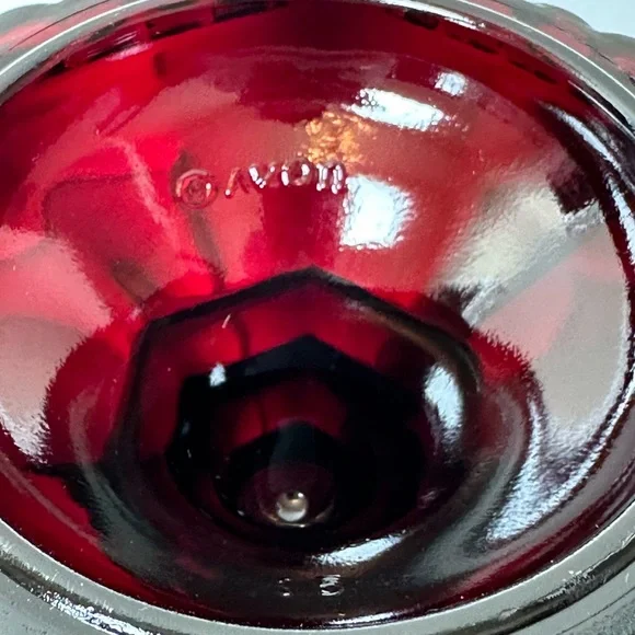 Avon Glass - Picture 5 of 5